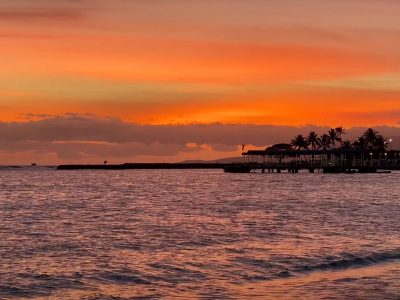 SwellPatrol RELAX Waikiki Sunset - 60-Second Break